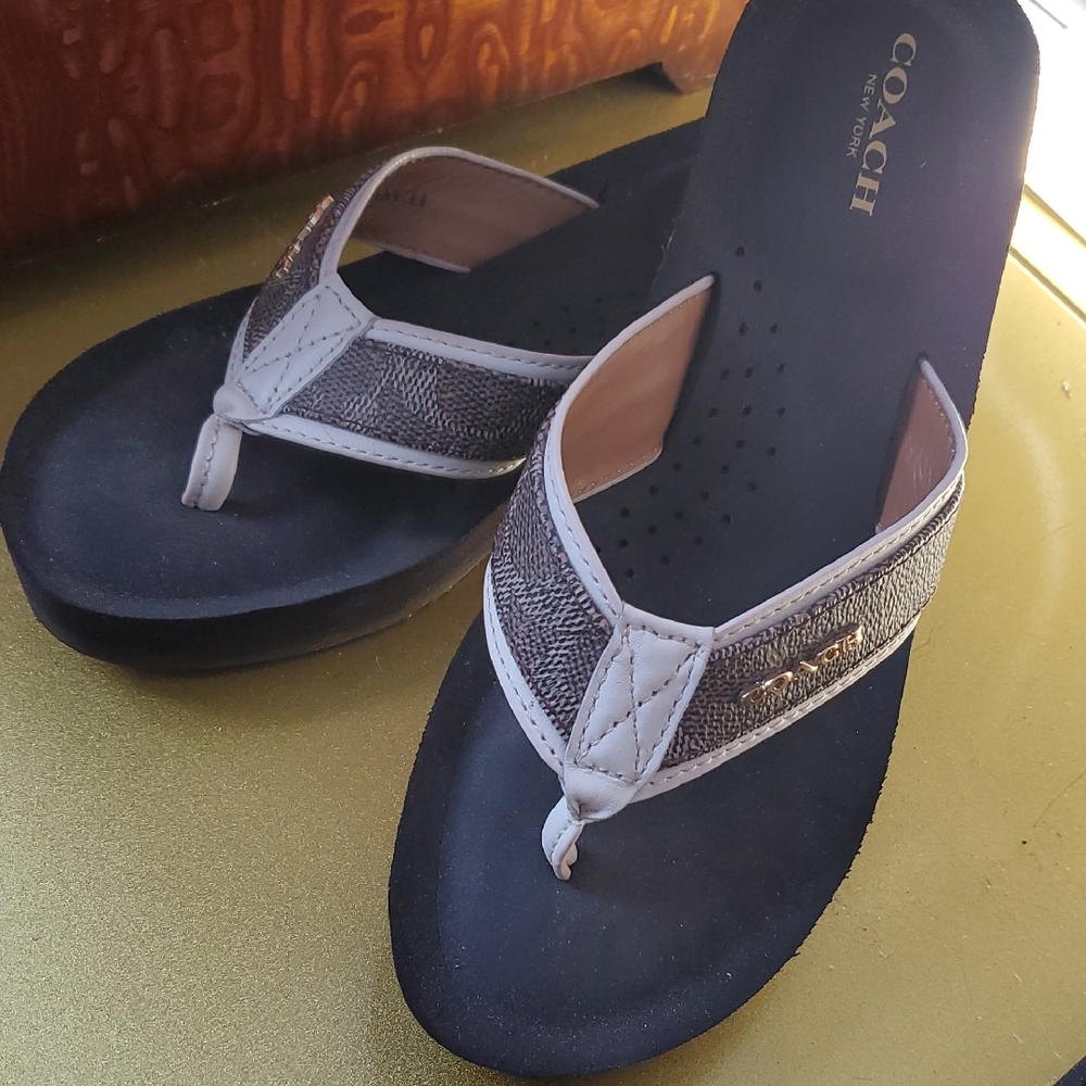 Coach Women's Black and White Sandals